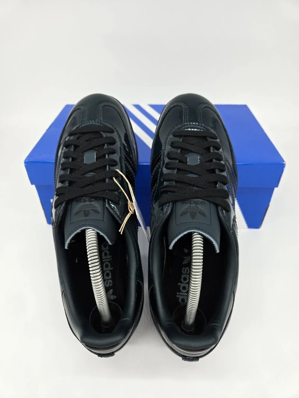 adidas Women's JR8750 Samba OG Aurora Ivy Black Patent Shoes Size 7.5